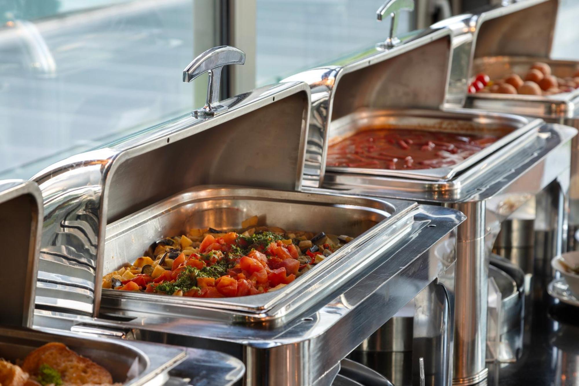 Miracle Istanbul Asia Airport Hotel & Spa Zewnętrze zdjęcie A chafing dish