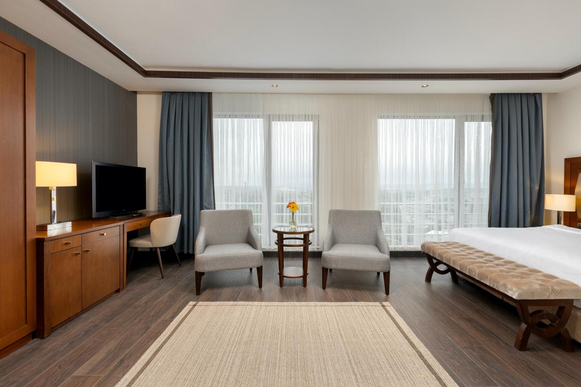 Miracle Istanbul Asia Airport Hotel & Spa Zewnętrze zdjęcie A room at the hotel