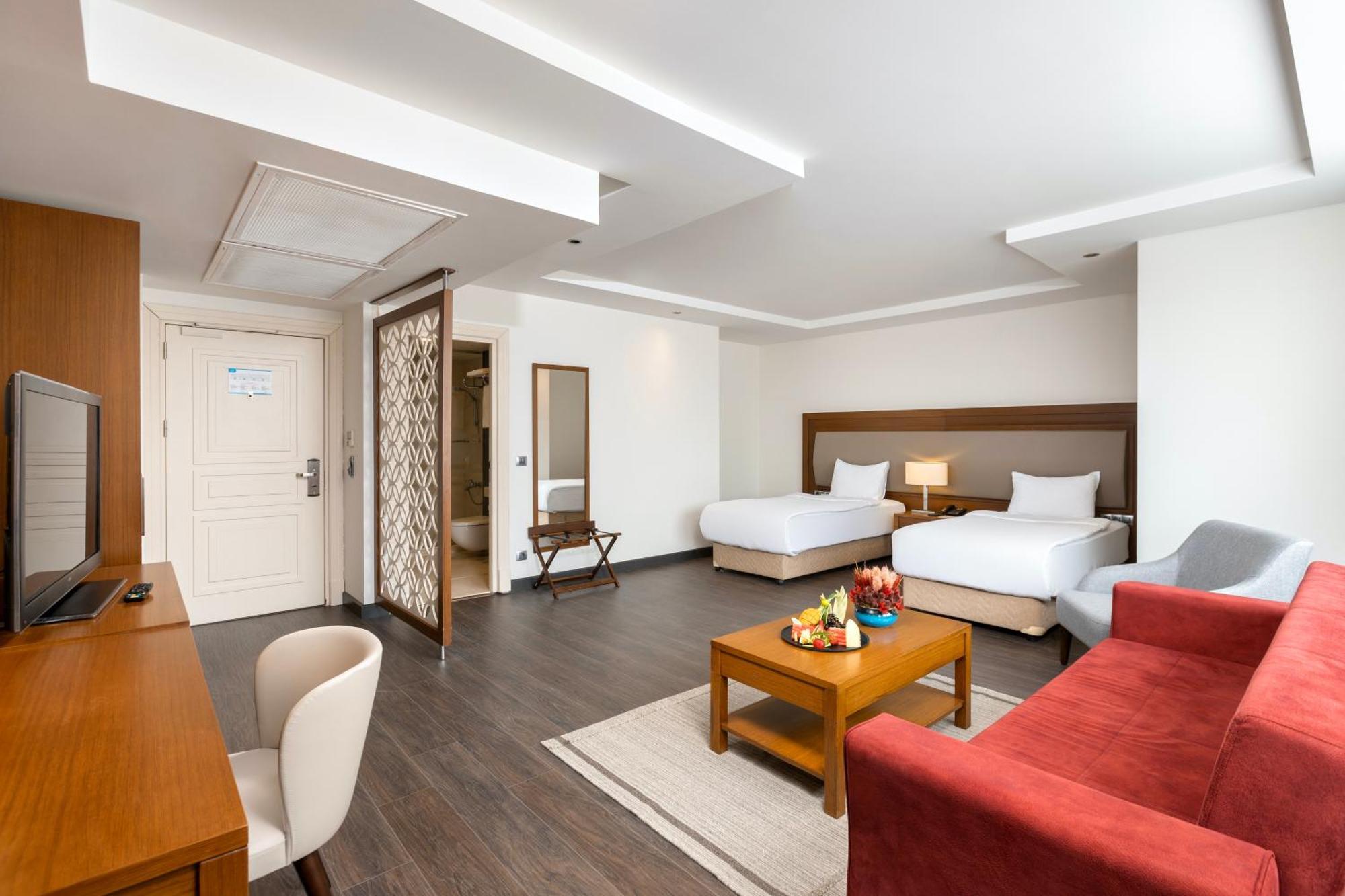 Miracle Istanbul Asia Airport Hotel & Spa Zewnętrze zdjęcie Deluxe Suite