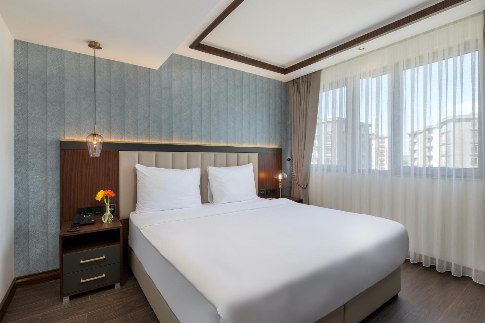 Miracle Istanbul Asia Airport Hotel & Spa Zewnętrze zdjęcie A bedroom at the hotel
